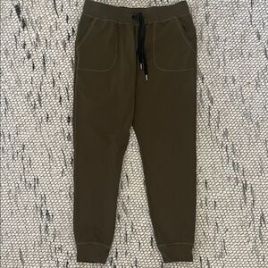 Zyia Unwind Olive Jogger Pants